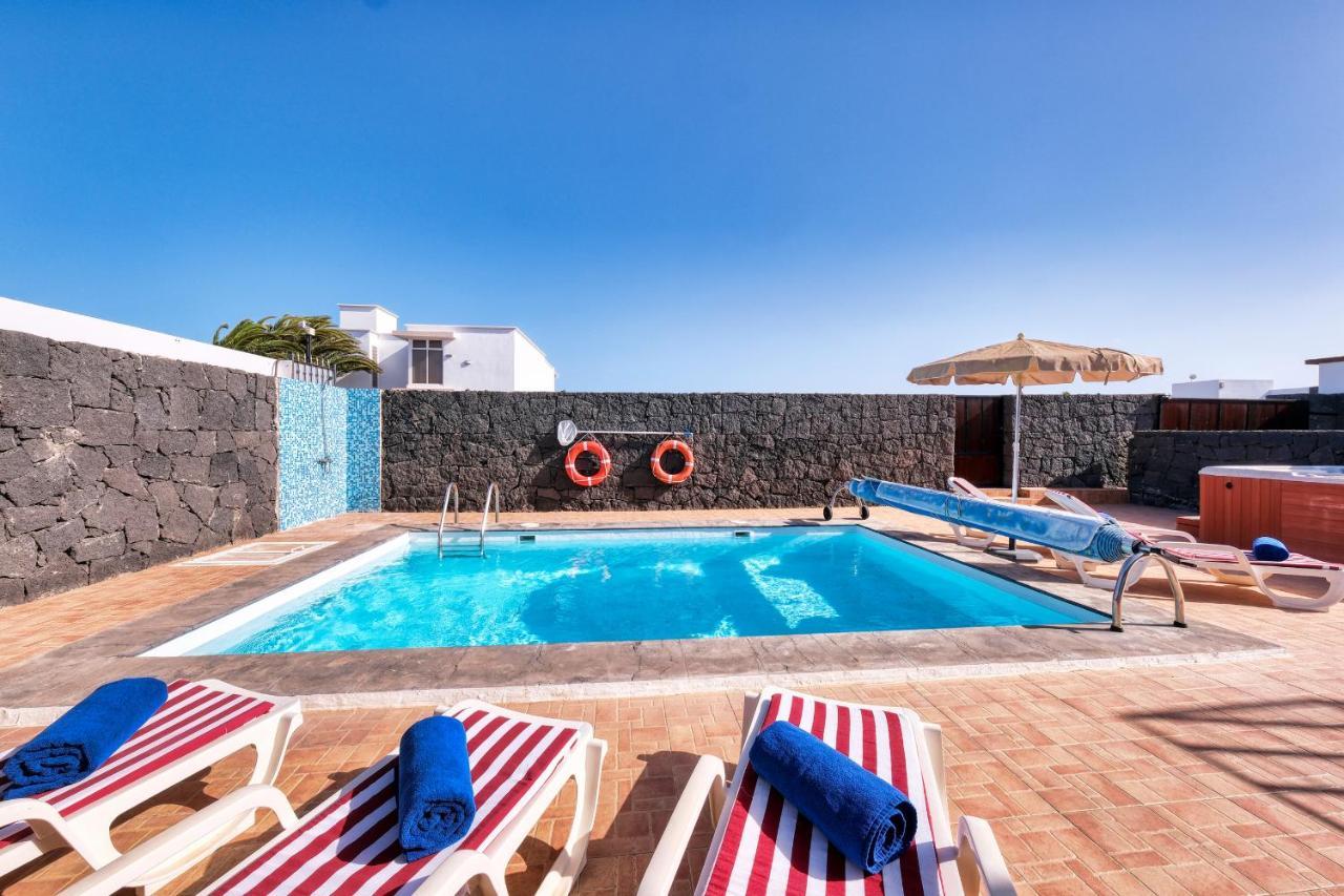 Villa Aurelia-Pool, Jacuzzi And Solarium 普拉亚布兰卡 外观 照片
